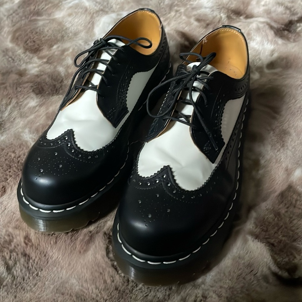Doc Martens Bex Oxford Brogue Loafers